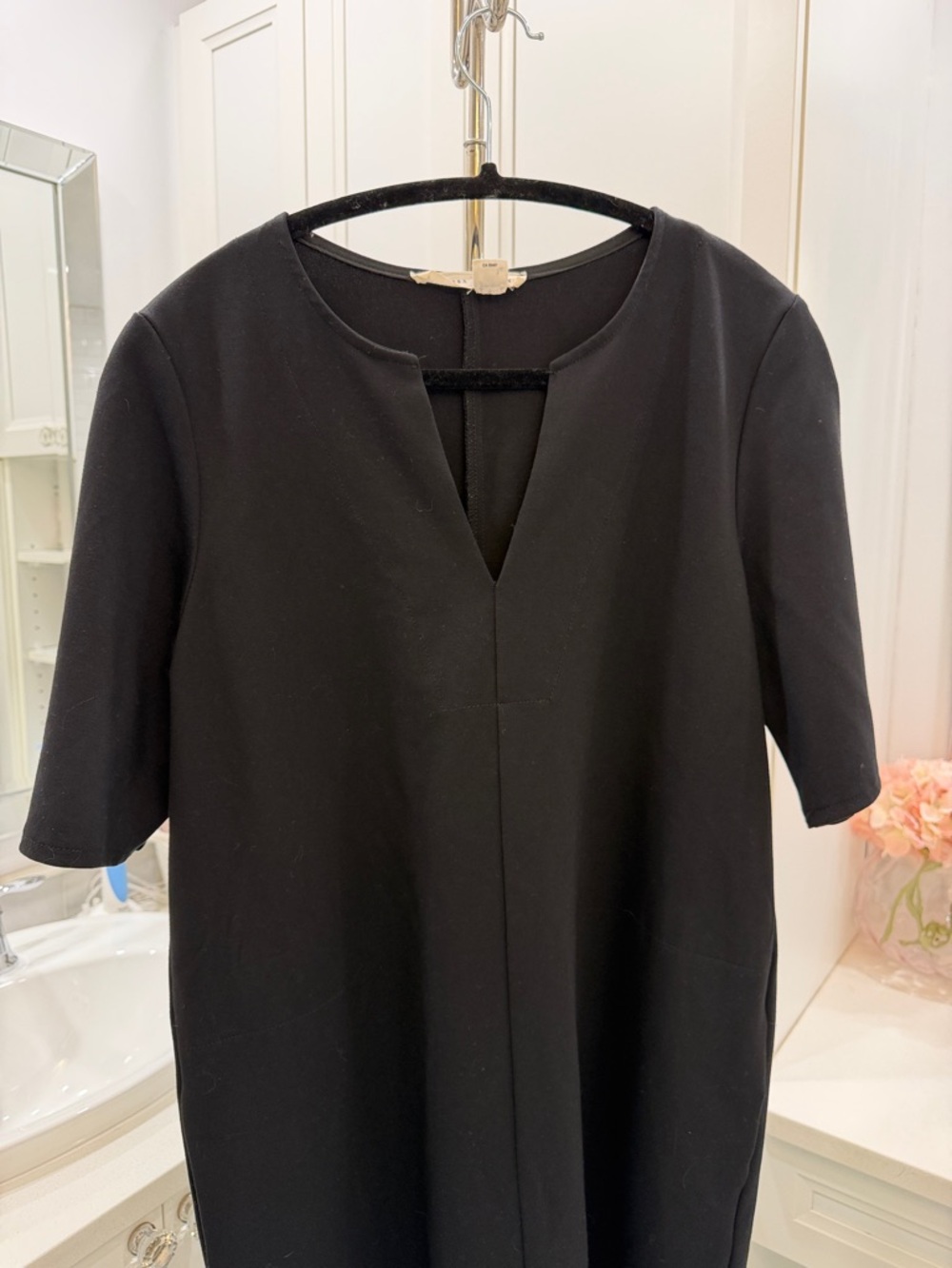 MELISSA NEPTON Black Short-Sleeve Shift Dress